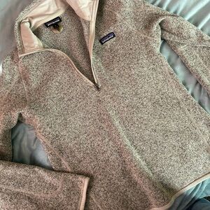 Women’s Patagonia better sweater size medium